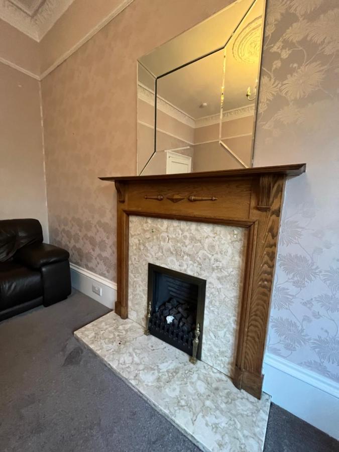 Bright 3 Bedroom Edinburgh City Apt Esterno foto