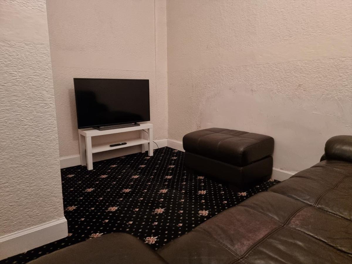 Bright 3 Bedroom Edinburgh City Apt Esterno foto
