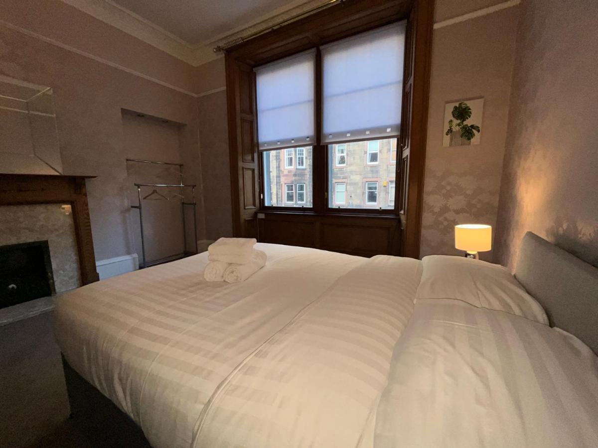 Bright 3 Bedroom Edinburgh City Apt Esterno foto